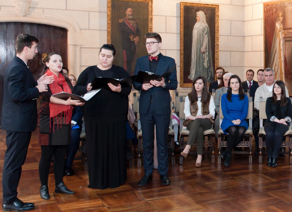 Cadouri de Craciun la Palatul Elisabeta, 16 decembrie 2014, foto Daniel Angelescu, ©Casa Majestatii Sale Regelui