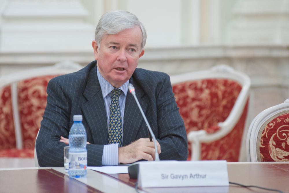 Sir Gavyn Arthur Bucuresti Palatul Parlamentului noiembrie 2014 foto Daniel Angelescu ©Casa Majestatii Sale Regelui