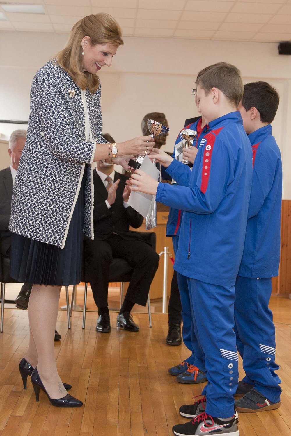 vizita-principesei-maria-la-colegiul-tehnic-feroviar-mihai-i-28octombrie2016-foto-daniel-angelescu-c-casa-ms-regelui-8