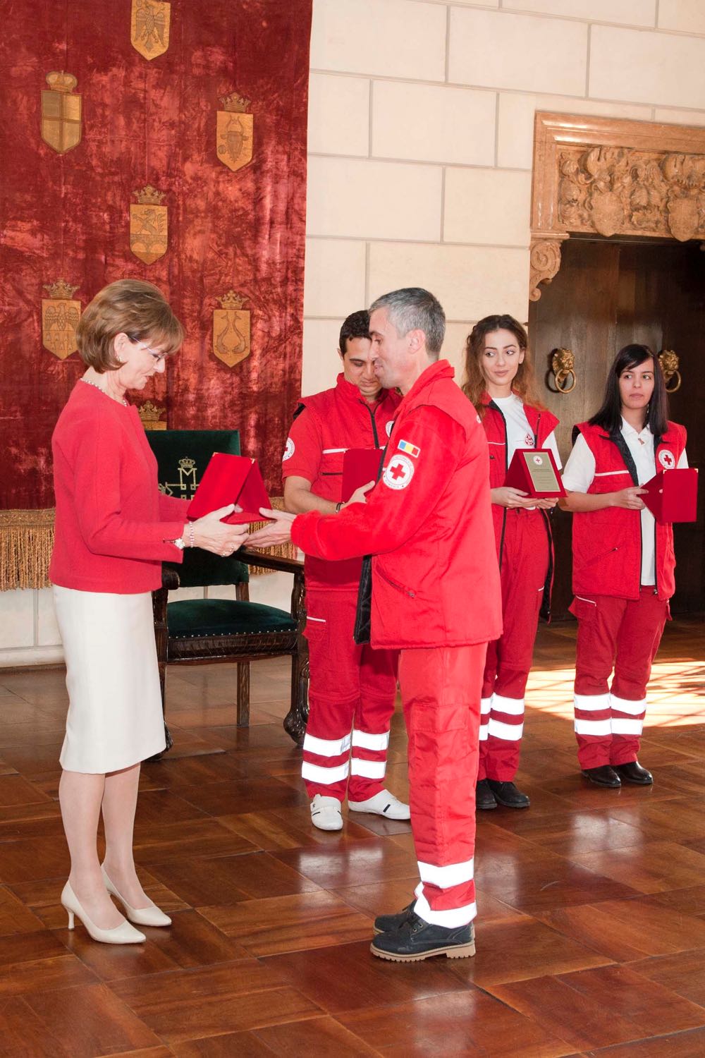 Principesa Mostenitoare Margareta a premiat voluntarii Crucii Rosii romane, Palatul Elisabeta, 16 noiembrie 2016, foto Daniel Angelescu