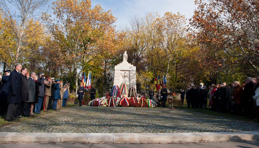 Principele Radu a luat parte la comemorarea victimelor razboaielor, Cimitirul Pro Patria, 11 noiembrie 2016, foto Daniel Angelescu