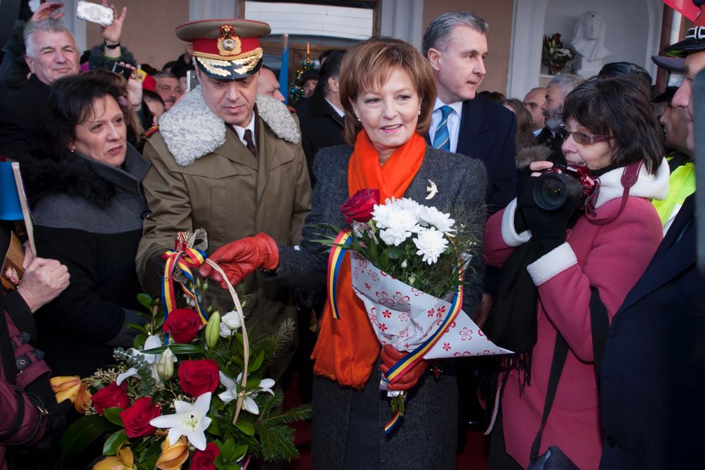 Familia Regala primita de locuitorii municipiului Roman, 16 decembrie 2016 ©Daniel Angelescu