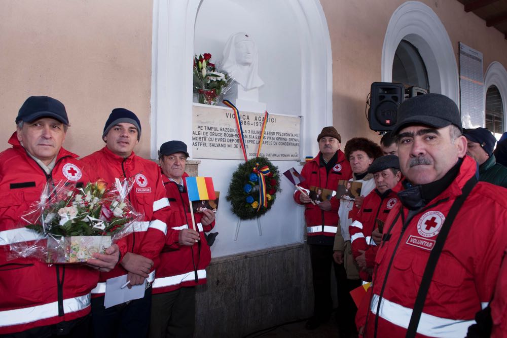 Familia Regala primita de locuitorii municipiului Roman, 16 decembrie 2016 ©Daniel Angelescu