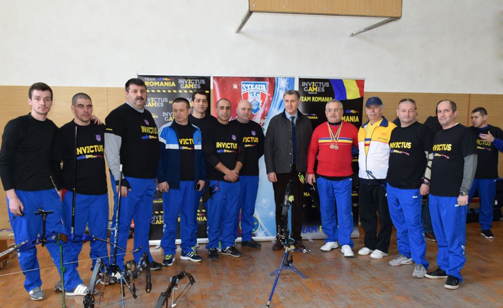 Principele Radu viziteaza pe militarii Invictus in cantonament la Baza sportiva militara de la Saftica, 21 februarie 2017