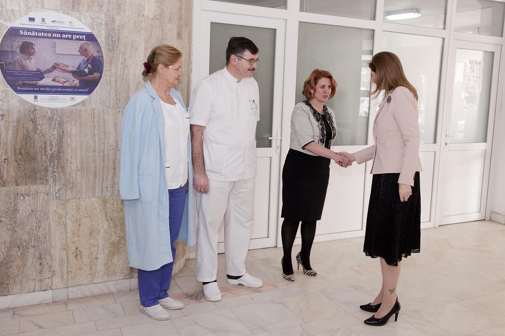 principesa-maria-vizita-la-institutul-oncologic-prof-dr-al-trestioreanu-16februarie2017-foto-daniel-angelescu-c-casa-ms-regelui-1