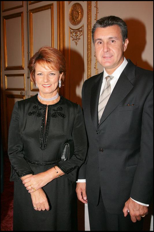 EXCLUSIF - LA PRINCESSE MARGARETA DE ROUMANIE ET SON MARI LE PRINCE RADU - DINER DE GALA DE LA FONDATION PRINCESSE MARGARITA DE ROUMANIE DANS LES SALONS BOFFRAND DE LA PRESIDENCE DU SENAT GALA DINNER OF THE PRINCESS MARGARITA OF ROMANIA FOUNDATION GIVEN AT THE SENAT IN PARIS