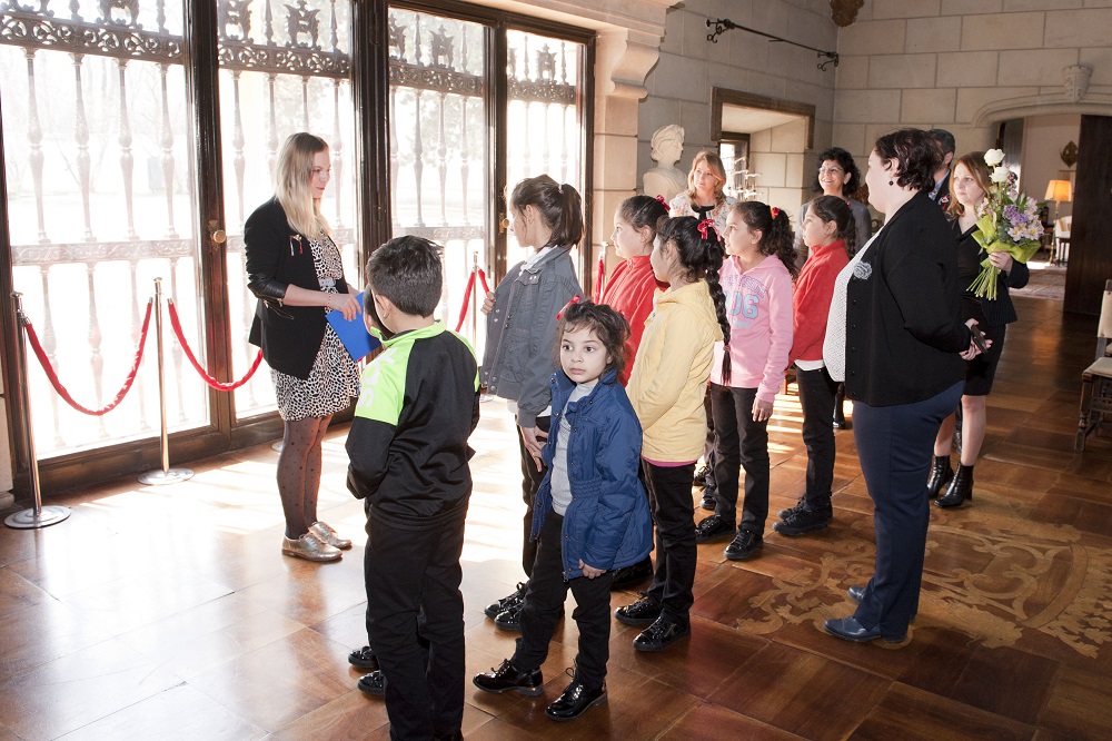 vizita-copiilor-organizatiei-umanitare-concordia-la-palatul-elisabeta1martie2017-foto-daniel-angelescu-5