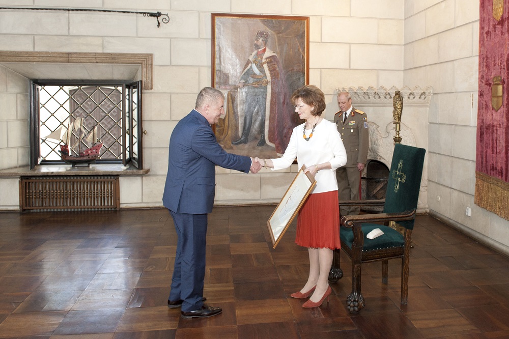 ceremonie-pentru-furnizorii-regali-palatul-elisabeta-26-aprilie-2017-foto-daniel-angelescu-c-casa-ms-regelui-12