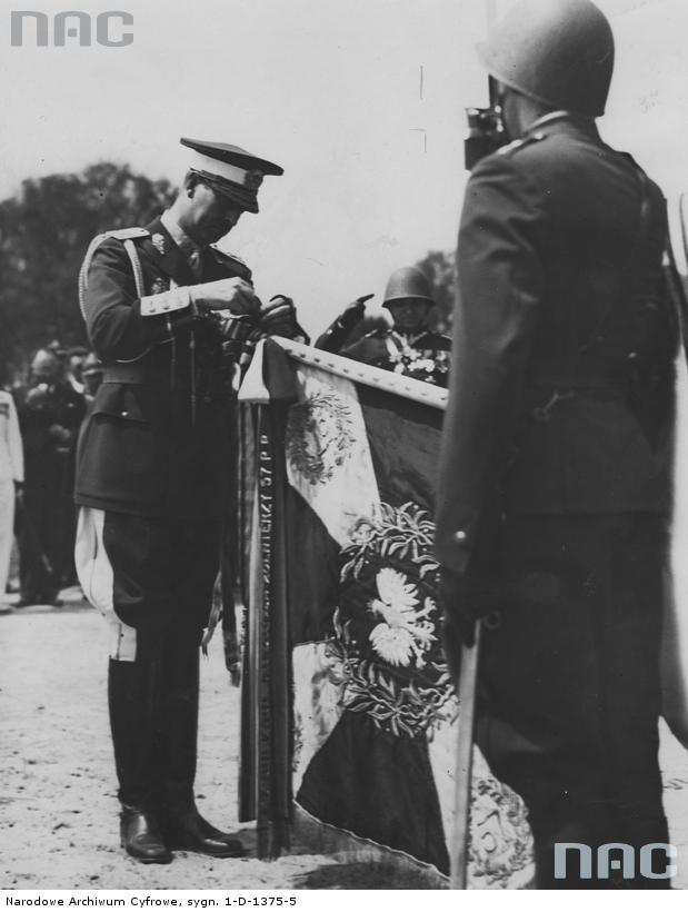 King Carol II of Romania visits the 57 Infantry Regiment of Poland 28 June 1938 ©Narodowe Archiwum Cyfrowe