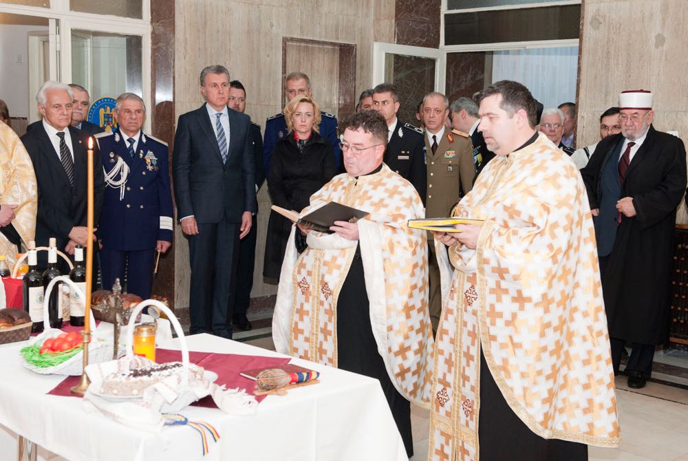 Principele Radu a participat la omagierea militarilor Ministerul de Interne cazuti la datorie, Ziua Eroilor, 25 mai 2017 ©Daniel Angelescu 