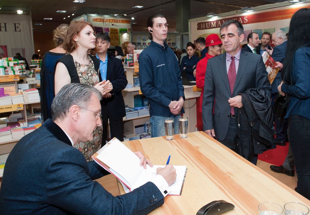 Lansarea albumului Povestea Castelului Peles, Editura Curtea Veche, Bookfest, 27mai2017 ©Daniel Angelescu