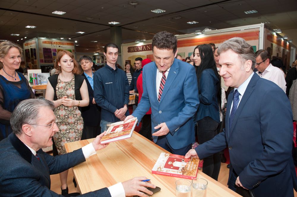 Lansarea albumului Povestea Castelului Peles, Editura Curtea Veche, Bookfest, 27mai2017 ©Daniel Angelescu