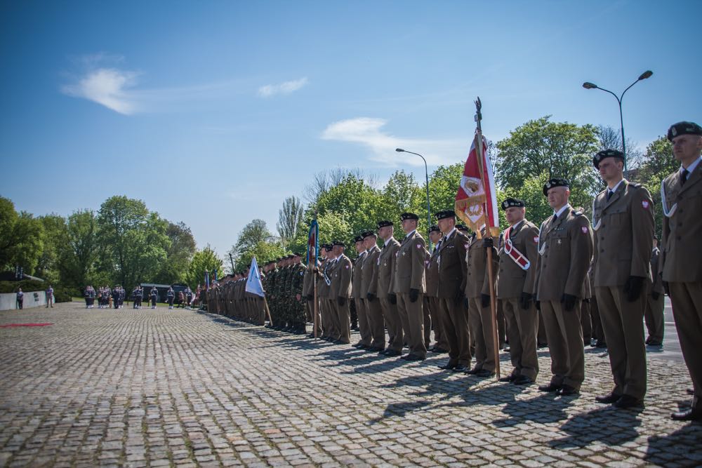 Principele Radu, Brigada 17 Mecanizata Poznan, ceremonia noului drapel de lupta al Batalionului Logistic Regele Carol II al Romaniei, patronajul regal al Principesei Mostenitoare Margareta acordat Brigazii, 11 mai 2017 ©Brigada 17 Mecanizata Poznan