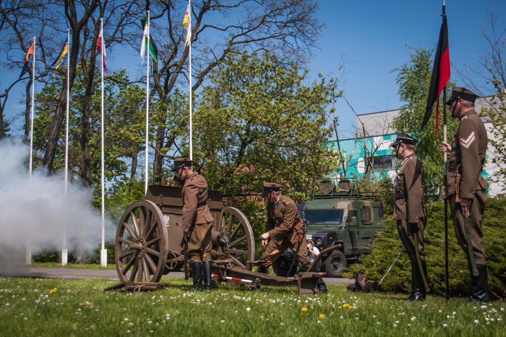 Principele Radu, Brigada 17 Mecanizata Poznan, ceremonia noului drapel de lupta al Batalionului Logistic Regele Carol II al Romaniei, patronajul regal al Principesei Mostenitoare Margareta acordat Brigazii, 11 mai 2017 ©Brigada 17 Mecanizata Poznan