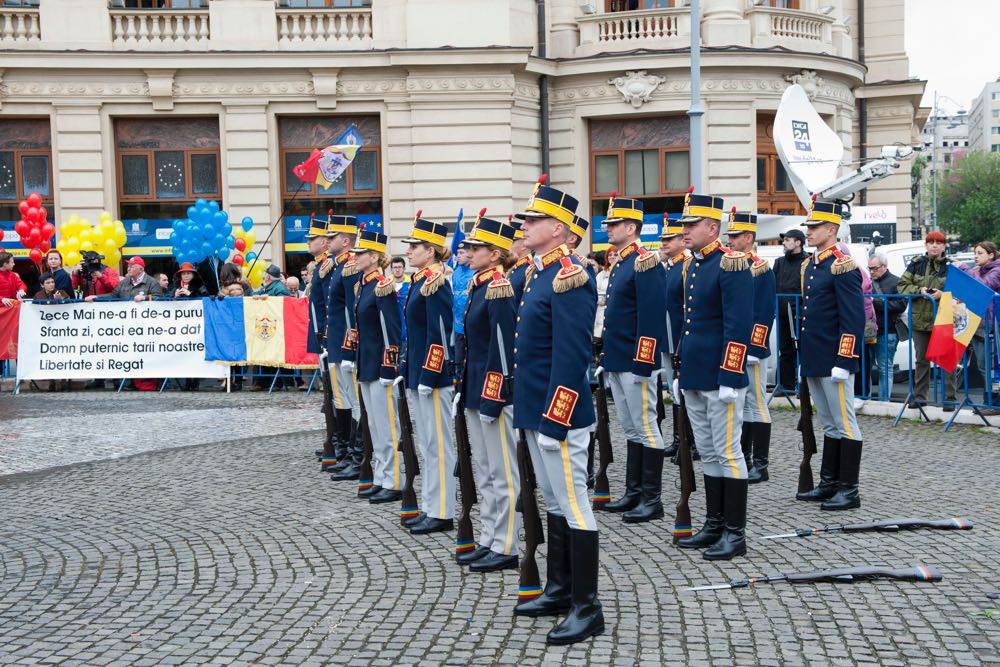 Familia Regala la statuia Regelui Carol I, 10 Mai 2017 ©Daniel Angelescu