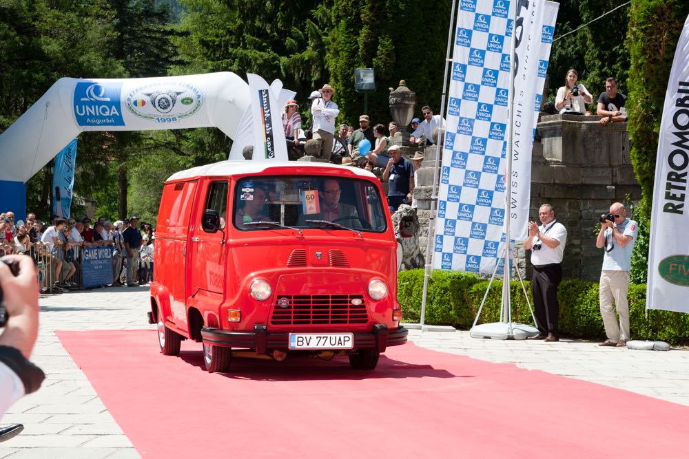 Principesa Maria la Castelul Peles, Retromobil, Concursul de eleganta, 24 iunie 2017 ©Daniel Angelescu