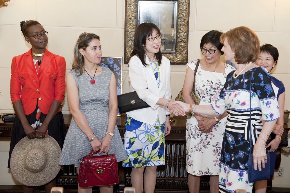 vizita-sotiilor-de-ambasadori-la-palatul-elisabeta-20-iunie-2017-foto-daniel-angelescu-c-casa-ms-regelui-8